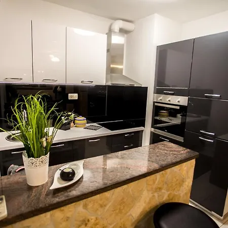 Apartman Danci *